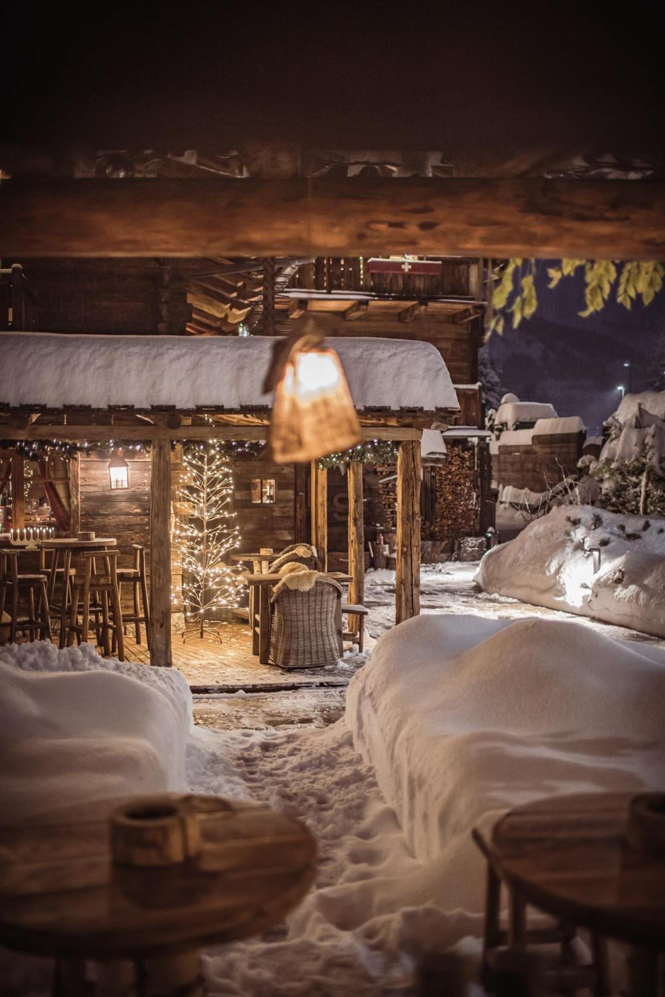 Chalet Svizzero Courmayeur Exterior photo